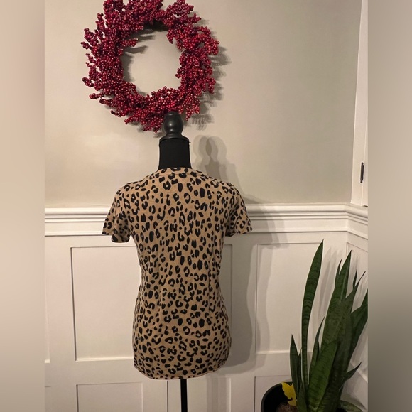 J. Crew Leopard Print Cashmere Short Sleeve Shirt - Picture 4 of 6